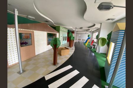 Apartamento à venda com 65m², 2 quartos e 1 vaga Apartamento à venda com 65m², 2 quartos e 1 vagaÁrea comum