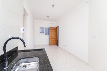 Apartamento à venda com 44m², 2 quartos e sem vaga Apartamento à venda com 44m², 2 quartos e sem vagaCozinha e Área de Serviço