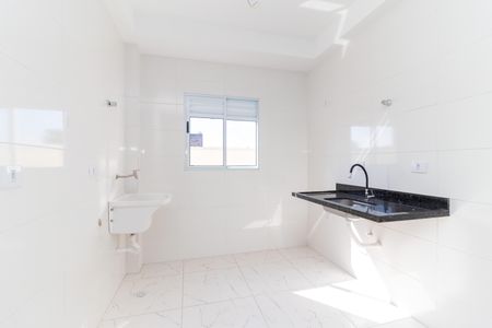 Apartamento à venda com 44m², 2 quartos e sem vaga Apartamento à venda com 44m², 2 quartos e sem vagaCozinha e Área de Serviço