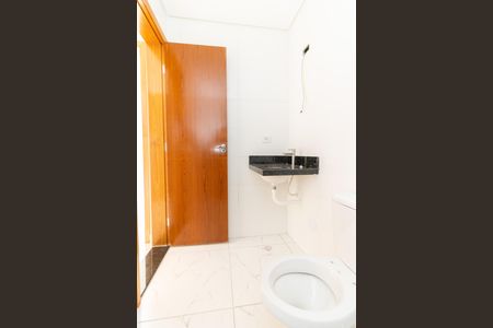 Apartamento à venda com 44m², 2 quartos e sem vaga Apartamento à venda com 44m², 2 quartos e sem vagaBanheiro