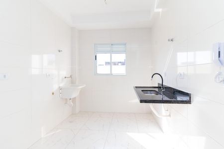 Apartamento à venda com 44m², 2 quartos e sem vaga Apartamento à venda com 44m², 2 quartos e sem vagaCozinha e Área de Serviço