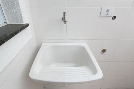 Apartamento à venda com 43m², 2 quartos e sem vaga Apartamento à venda com 43m², 2 quartos e sem vagaÁrea de Serviço - Tanque