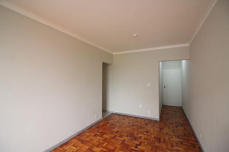 Apartamento à venda com 120m², 3 quartos e 1 vagaSala