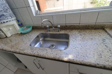 Casa à venda com 187m², 3 quartos e 4 vagasCozinha - Pia