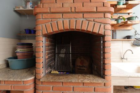 Casa à venda com 187m², 3 quartos e 4 vagasÁrea Gourmet - Churrasqueira