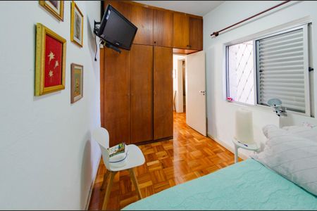 Casa à venda com 200m², 4 quartos e 3 vagas Casa à venda com 200m², 4 quartos e 3 vagasQuarto 1