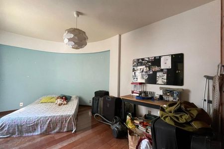 Apartamento à venda com 476m², 4 quartos e 4 vagas Apartamento à venda com 476m², 4 quartos e 4 vagasQuarto 3