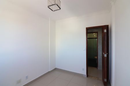 Apartamento à venda com 91m², 3 quartos e 1 vagaQuarto 2