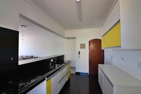 Apartamento à venda com 91m², 3 quartos e 1 vagaCozinha e Área de Serviço