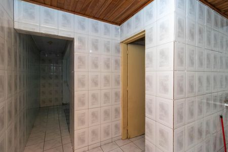 Casa à venda com 180m², 2 quartos e 2 vagas Casa à venda com 180m², 2 quartos e 2 vagasSala/Cozinha