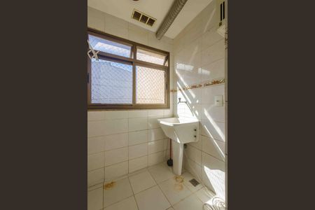 Apartamento à venda com 80m², 3 quartos e 2 vagas Apartamento à venda com 80m², 3 quartos e 2 vagasÁrea de Serviço