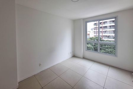 Apartamento à venda com 102m², 3 quartos e 2 vagas Apartamento à venda com 102m², 3 quartos e 2 vagasSuíte 3