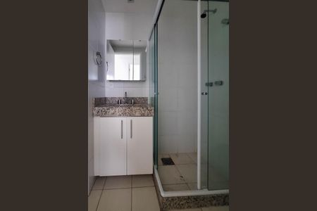 Apartamento à venda com 102m², 3 quartos e 2 vagas Apartamento à venda com 102m², 3 quartos e 2 vagasBanheiro Social