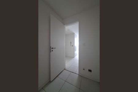 Apartamento à venda com 102m², 3 quartos e 2 vagas Apartamento à venda com 102m², 3 quartos e 2 vagasQuarto de Serviço