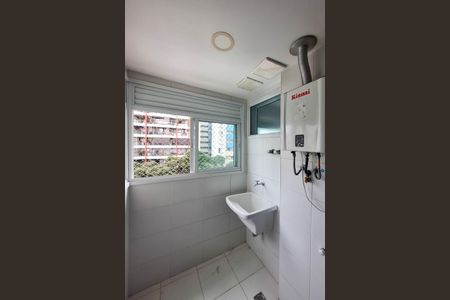 Apartamento à venda com 102m², 3 quartos e 2 vagas Apartamento à venda com 102m², 3 quartos e 2 vagasÁrea de Serviço