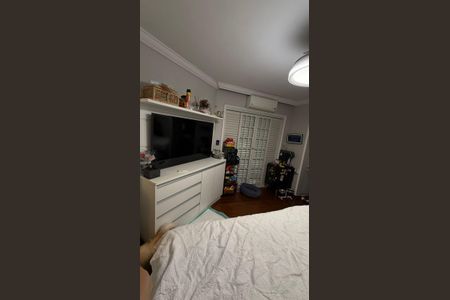 Casa de condomínio à venda com 360m², 3 quartos e 3 vagas