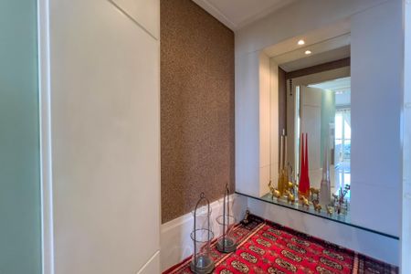 Apartamento à venda com 208m², 4 quartos e 4 vagas Apartamento à venda com 208m², 4 quartos e 4 vagasÁrea de serviço