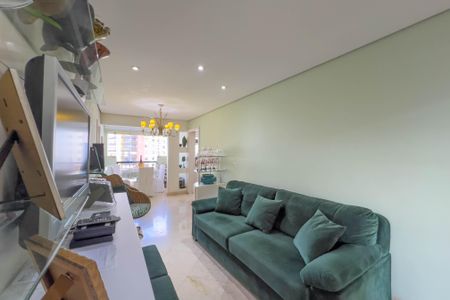 Apartamento à venda com 208m², 4 quartos e 4 vagas Apartamento à venda com 208m², 4 quartos e 4 vagasSala de TV