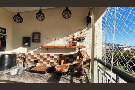 Apartamento à venda com 76m², 2 quartos e 2 vagas Apartamento à venda com 76m², 2 quartos e 2 vagasVaranda da Sala