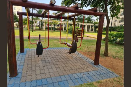 Apartamento à venda com 76m², 2 quartos e 2 vagas Apartamento à venda com 76m², 2 quartos e 2 vagasÁrea comum - Playground