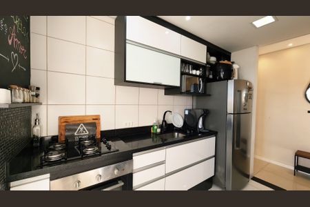 Apartamento à venda com 76m², 2 quartos e 2 vagas Apartamento à venda com 76m², 2 quartos e 2 vagasCozinha