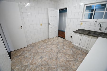 Casa de condomínio à venda com 300m², 3 quartos e 4 vagasCozinha