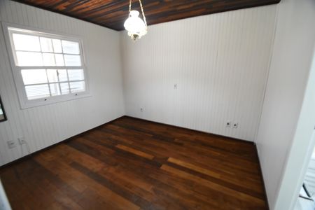 Casa de condomínio à venda com 300m², 3 quartos e 4 vagasQuarto 3 - Suíte
