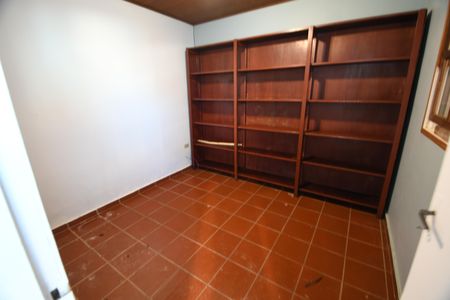 Casa de condomínio à venda com 300m², 3 quartos e 4 vagasQuarto de Serviço
