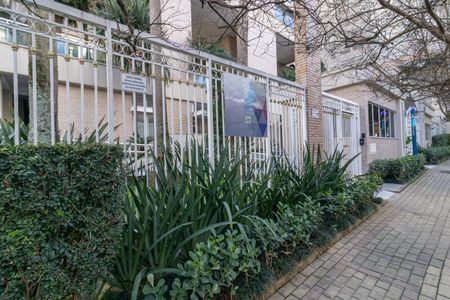 Apartamento à venda com 168m², 2 quartos e 3 vagas Apartamento à venda com 168m², 2 quartos e 3 vagasFachada