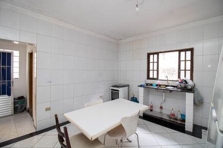 Casa à venda com 250m², 2 quartos e 3 vagasCozinha