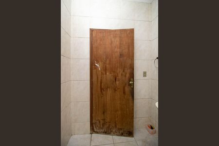 Casa à venda com 250m², 2 quartos e 3 vagasBanheiro Social