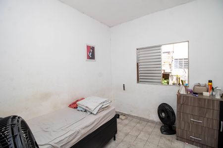Casa à venda com 250m², 2 quartos e 3 vagasQuarto 2