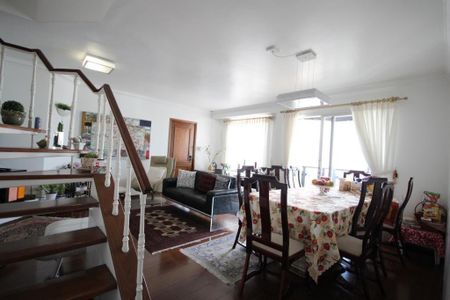 Apartamento à venda com 130m², 4 quartos e 3 vagas