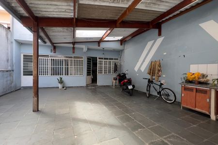 Casa para alugar com 249m², 5 quartos e 4 vagasVista do Quarto 1