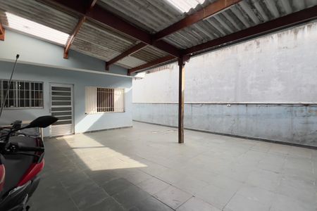 Casa para alugar com 249m², 5 quartos e 4 vagasÁrea externa