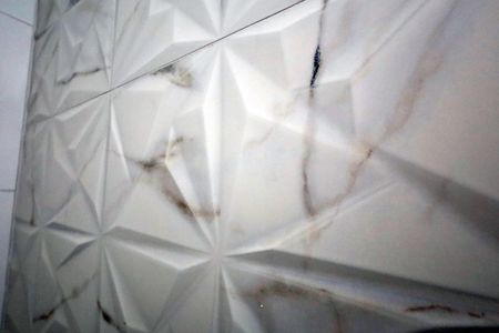 Apartamento à venda com 105m², 2 quartos e 1 vaga Apartamento à venda com 105m², 2 quartos e 1 vagaBanheiro