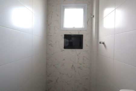 Apartamento à venda com 105m², 2 quartos e 1 vaga Apartamento à venda com 105m², 2 quartos e 1 vagaBanheiro Suíte