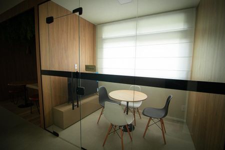 Apartamento à venda com 63m², 2 quartos e 1 vaga Apartamento à venda com 63m², 2 quartos e 1 vagaCoworking