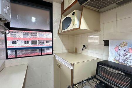 Apartamento à venda com 86m², 2 quartos e 2 vagas Apartamento à venda com 86m², 2 quartos e 2 vagasCozinha