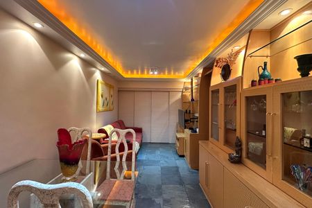 Apartamento à venda com 86m², 2 quartos e 2 vagas Apartamento à venda com 86m², 2 quartos e 2 vagasSala