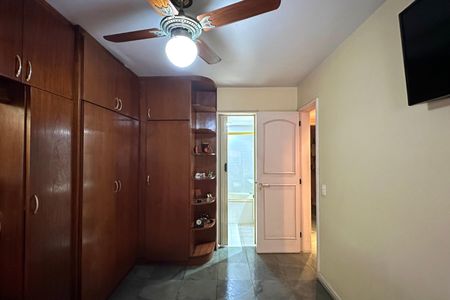 Apartamento à venda com 86m², 2 quartos e 2 vagas Apartamento à venda com 86m², 2 quartos e 2 vagasBanheiro Suíte