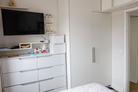 Quarto 1 de apartamento para alugar com 2 quartos, 63m² em Jaguaribe, Osasco