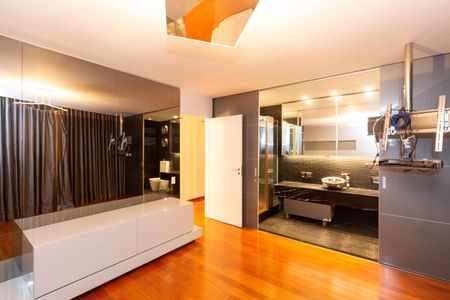 Apartamento à venda com 470m², 3 quartos e 7 vagas Apartamento à venda com 470m², 3 quartos e 7 vagasSuíte 1