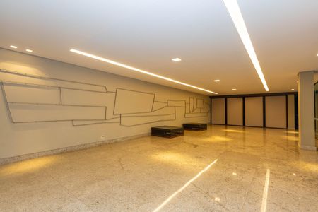 Apartamento à venda com 470m², 3 quartos e 7 vagas Apartamento à venda com 470m², 3 quartos e 7 vagasÁrea comum - Salão de festas