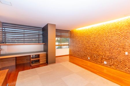 Apartamento à venda com 470m², 3 quartos e 7 vagas Apartamento à venda com 470m², 3 quartos e 7 vagasSala 2