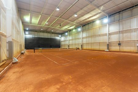 Apartamento à venda com 470m², 3 quartos e 7 vagas Apartamento à venda com 470m², 3 quartos e 7 vagasÁrea comum - quadra de tênis