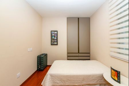 Apartamento à venda com 108m², 3 quartos e 2 vagasQuarto 1
