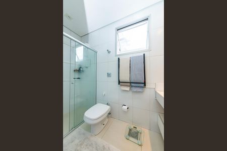 Apartamento à venda com 108m², 3 quartos e 2 vagasBanheiro da Suíte