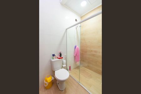 Casa à venda com 150m², 5 quartos e 1 vaga Casa à venda com 150m², 5 quartos e 1 vagaBanheiro 2