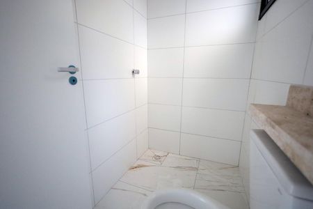 Apartamento à venda com 45m², 2 quartos e 1 vaga Apartamento à venda com 45m², 2 quartos e 1 vagaBanheiro 1
